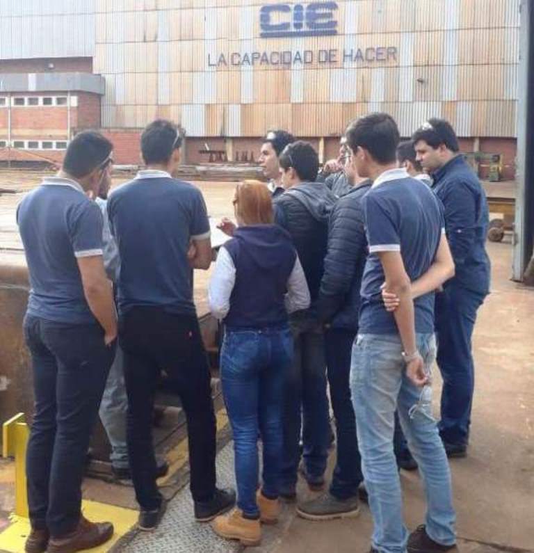 Visita técnica de los alumnos del 4to año de Ing. Electromecánica